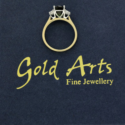 18ct Yellow Gold Green Tourmaline & Trapezoid Diamond Shoulders Trilogy Ring