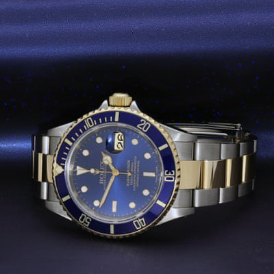 Pre-owned Rolex Submariner 16613 2003 Watch