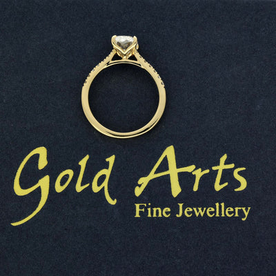 18ct Yellow Gold Laboratory-Grown 1.50ct Cushion Cut Diamond Solitaire Shoulders Ring