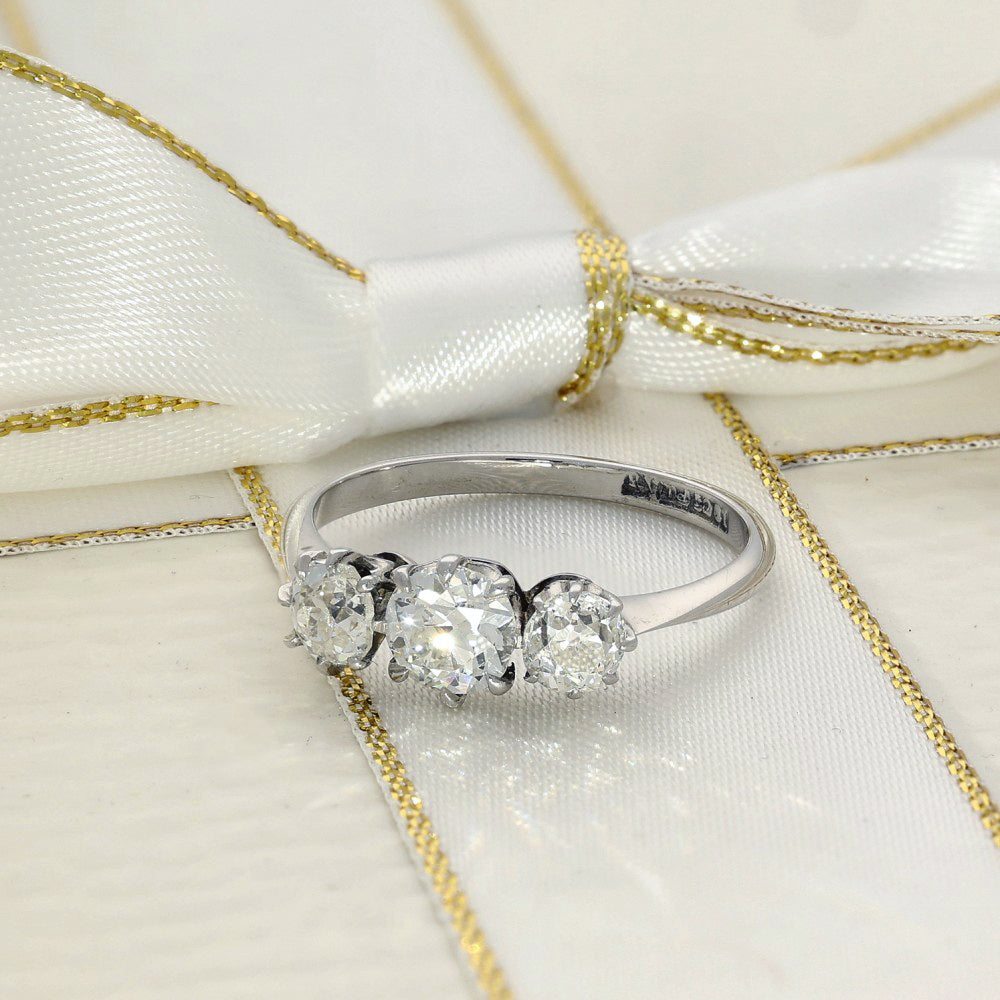 Antique 18ct White Gold Old Cut Diamond Trilogy Ring