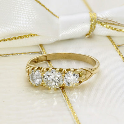 Antique 18ct Yellow Gold Old Cut Diamond Trilogy Ring