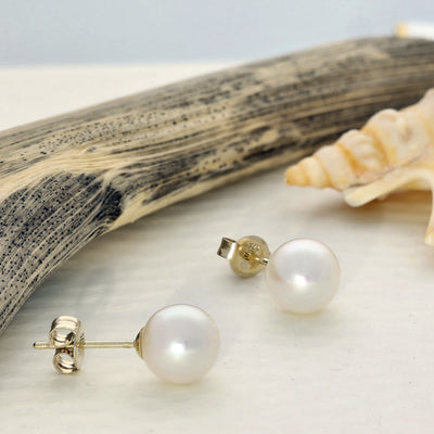 9ct Yellow Gold Cultured Akoya Pearl Stud Earrings 7mm