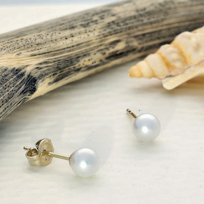 9ct Yellow Gold Cultured Akoya Pearl Stud Earrings 5mm