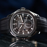 Pre-owned Patek Philippe Aquanaut 5164A-001 2016 Watch