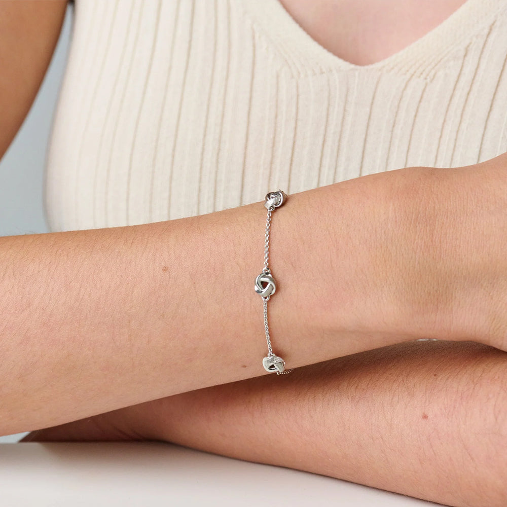 886 The Royal Mint - 886 Tutamen Knot Bracelet in Sterling Silver