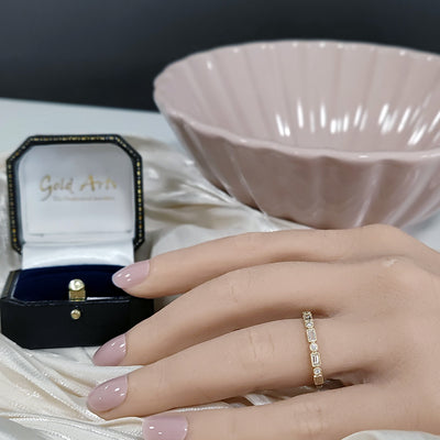 18ct Yellow Gold 0.25ct Milgrain Mix Cut Diamond Half Eternity Ring