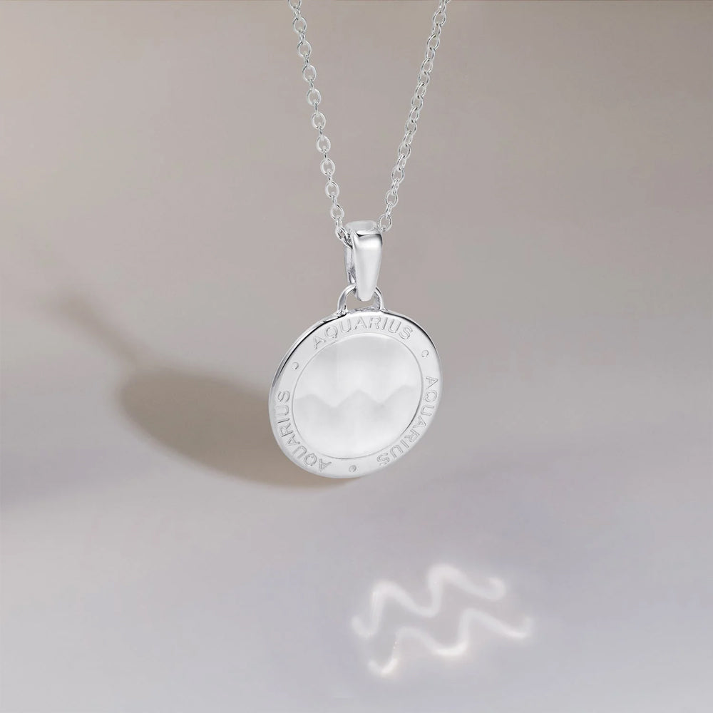 886 The Royal Mint - 886 Caustic Aquarius Pendant with Chain in Sterling Silver