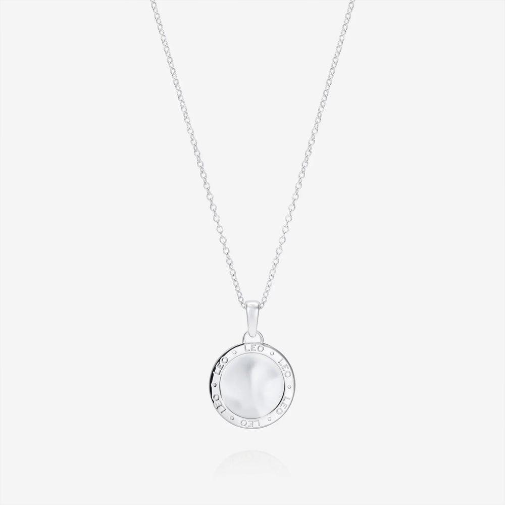 886 The Royal Mint - 886 Caustic Leo Pendant with Chain in Sterling Silver