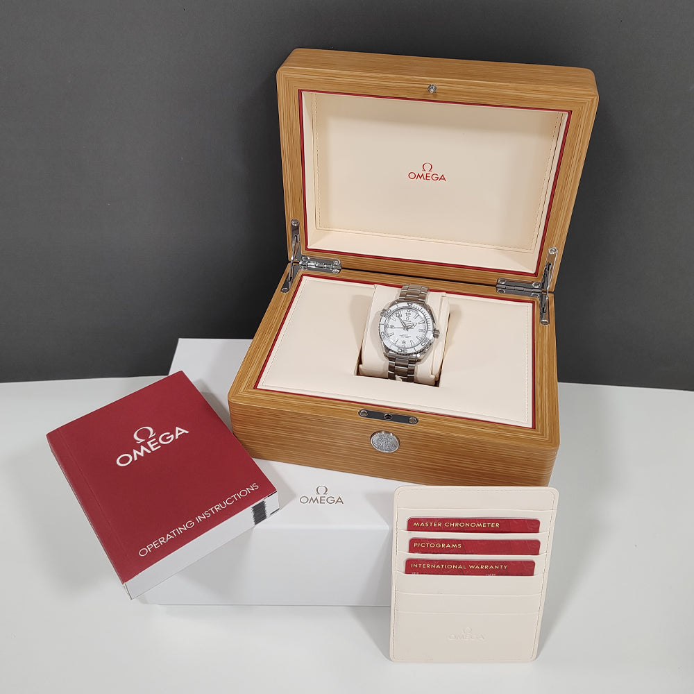 Pre-Owned OMEGA Seamaster 215.30.40.20.04.001 2023 Watch