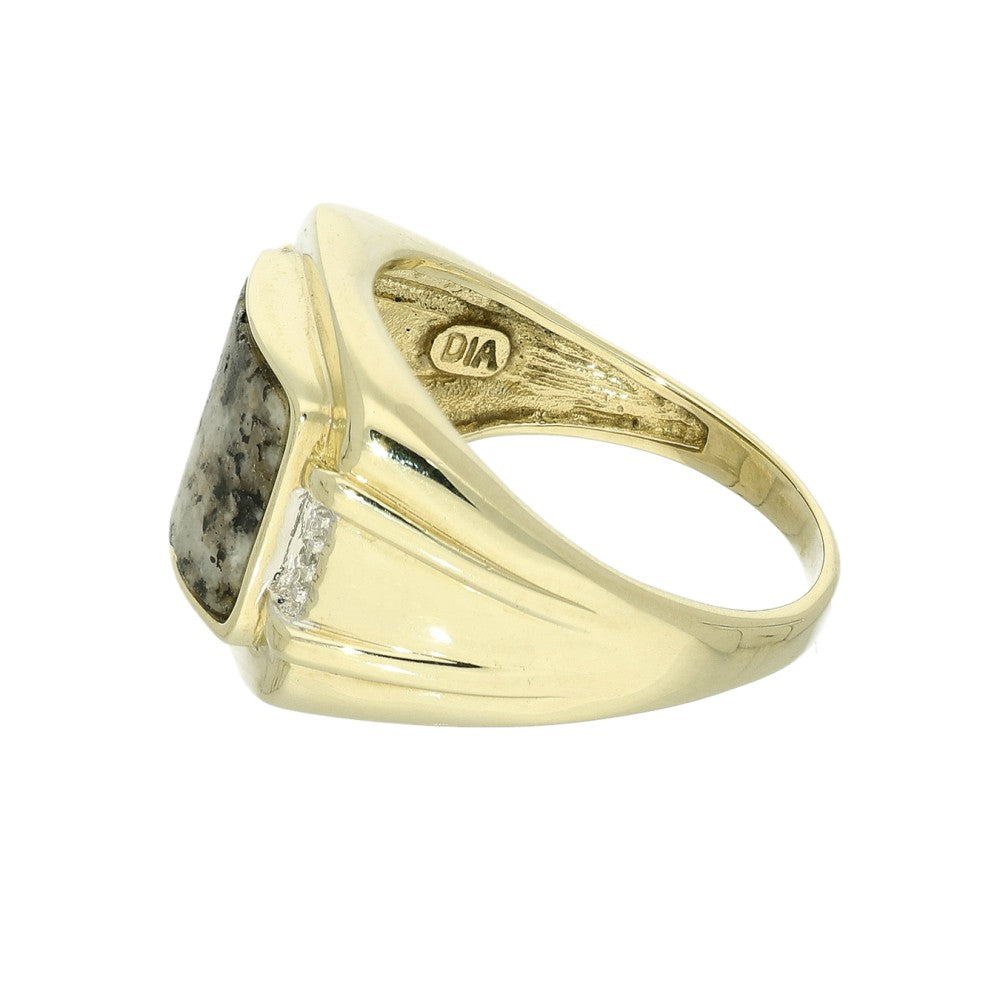 Pre-owned 9ct Yellow Gold Kemnay Granite Signet Ring