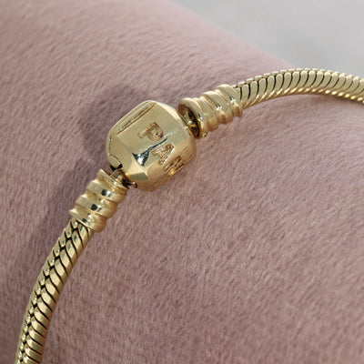 Pre-loved 14ct Yellow Gold Pandora Moments 14K Gold Snake Chain Bracelet 19cm