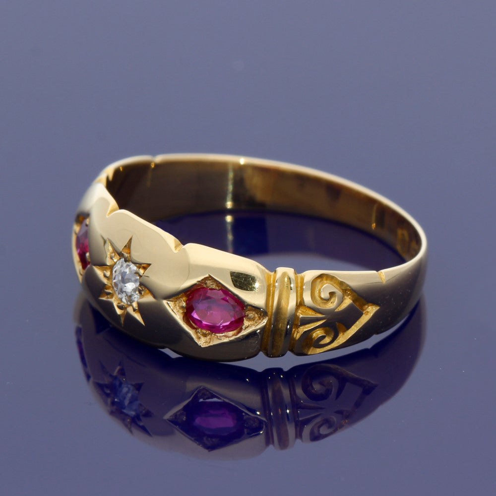 Victorian 18ct Yellow Gold Gypsy Set Gemstone Vintage Ring