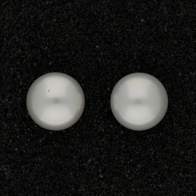 9mm White/Grey Fresh Water Pearl 9ct Stud Earrings