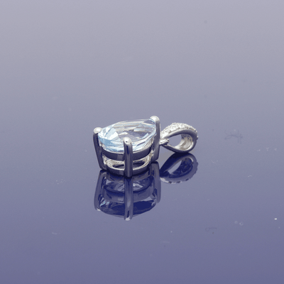 18ct White Gold Pear Shape Aquamarine & Diamond Pendant - GoldArts