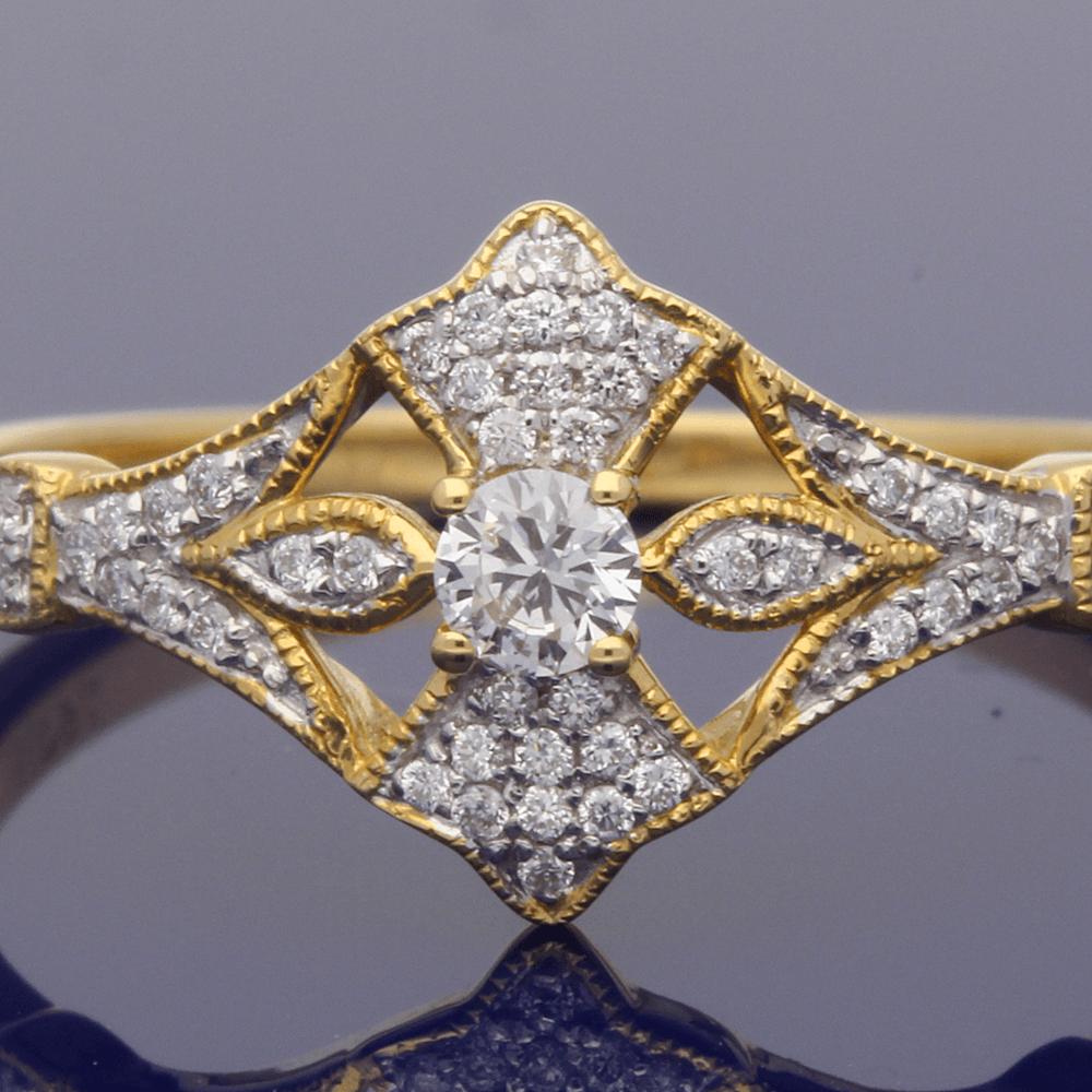 18ct Yellow Gold Diamond Art Deco Style Cluster Ring
