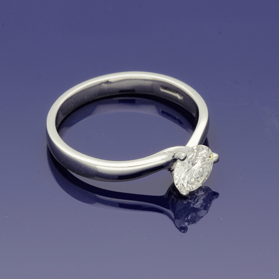 Platinum Diamond 0.70ct Solitaire Twist Ring