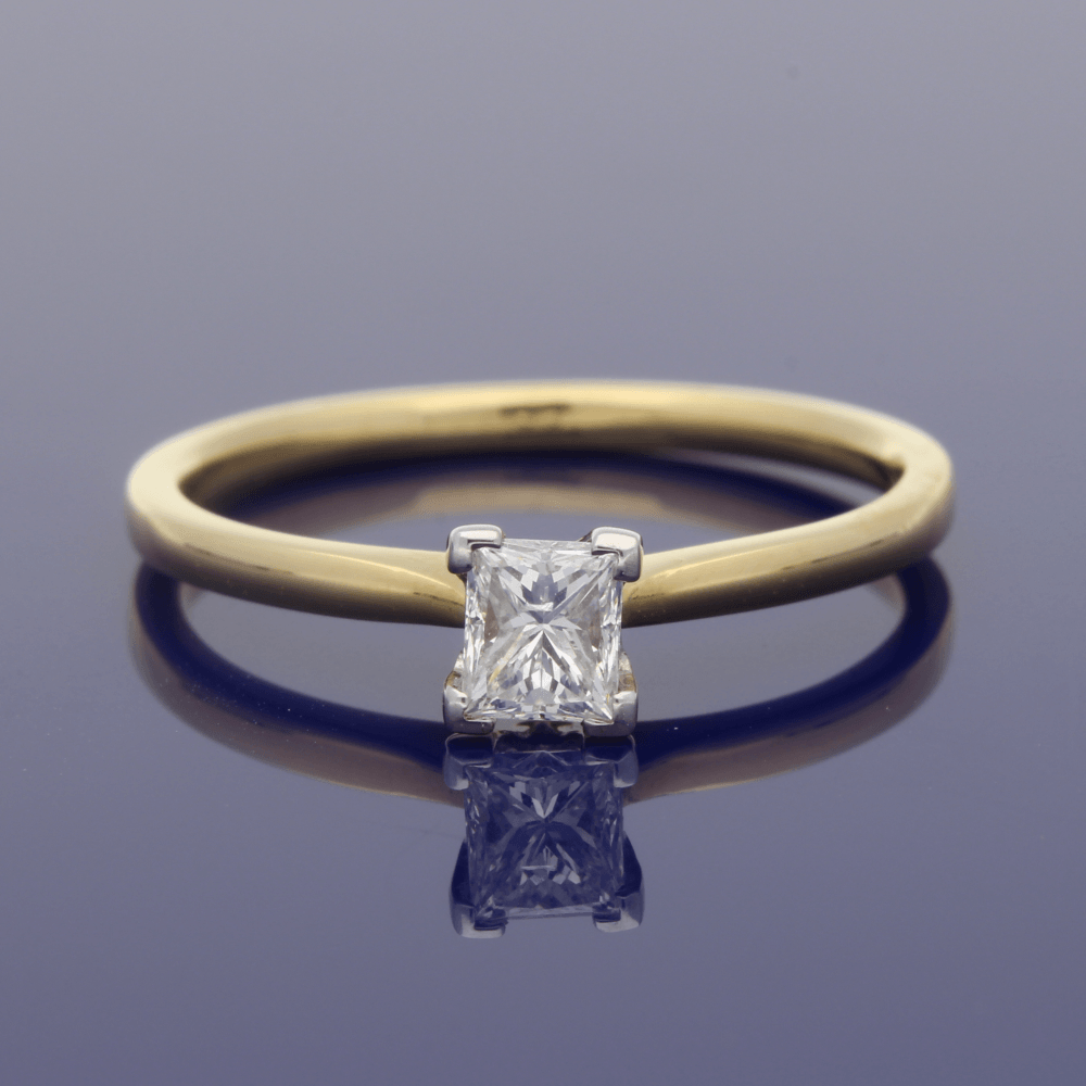 18ct Yellow Gold 0.39ct Princess Cut Diamond Solitaire Ring