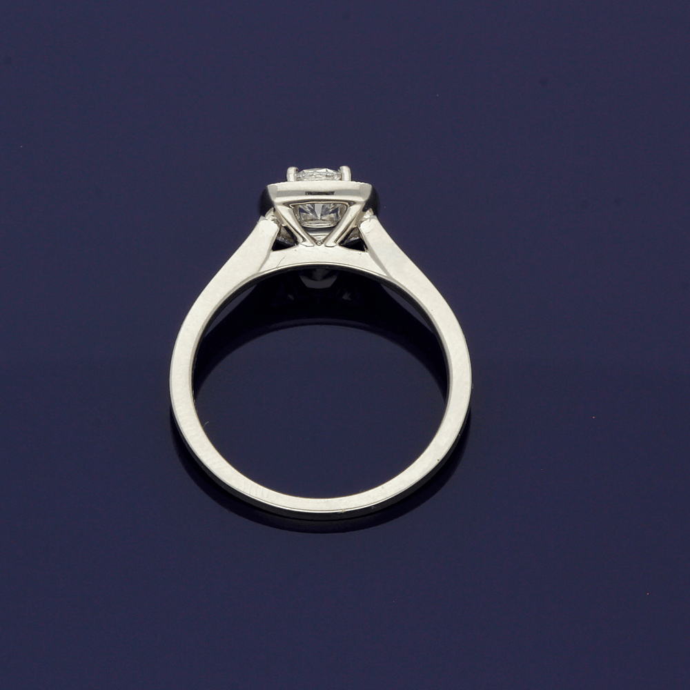 Platinum Diamond Halo Cluster Ring