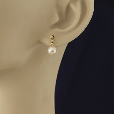 18ct Yellow Gold Diamond and Akoya Cultured Pearl Drop Earrings