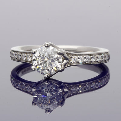 Platinum Certificated 0.90ct Round Brilliant Cut Diamond Solitaire Engagement Ring with Diamond Set Shoulders