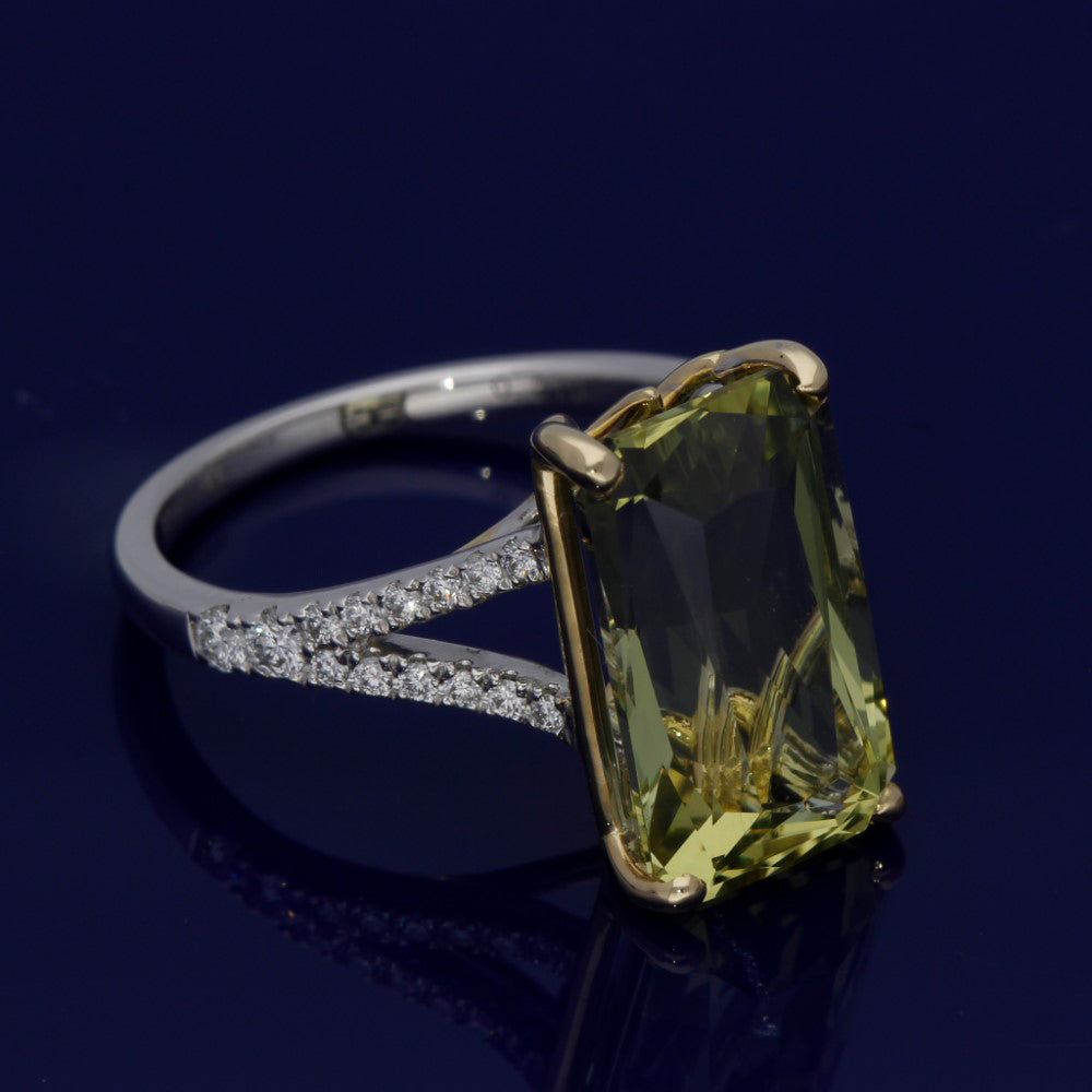 18ct White Gold Yellow Beryl & Diamond Ring