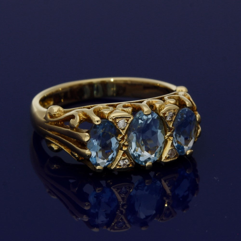 18ct Yellow Gold Blue Topaz and Diamond Ring