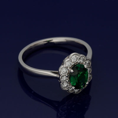 18ct White Gold Green Tsavorite Garnet & Diamond Cluster Ring